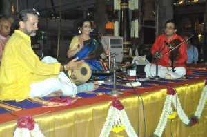 arunasairam concert at kapali temple ,vaigasi visakam on 24-5-13