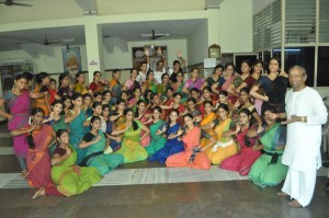 DANCE WORKSHOP  BY GURU K.KALYANA SUNDARAM FROM BOMBAY.  AT N G SABHA ,  ON 11-5-13