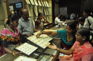 akshaya thridi -gold jewels sales at nac jewellers in mylapore on 13-5-13