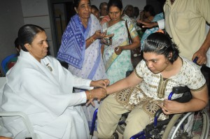 BRAMAKUMARI-RAKSHABANDAN AT P S HR SEC SCHOOL  ON 27-8-13  