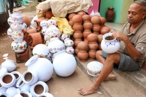 PONGAL POTS - RAJENDRAN