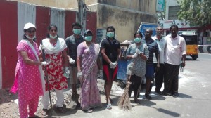 Raja Street residents clean streets