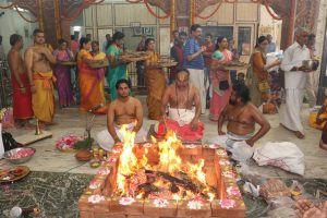 Guru peyarchi homam at Sai Baba Temple