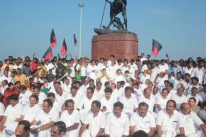 MT DMK PROTEST